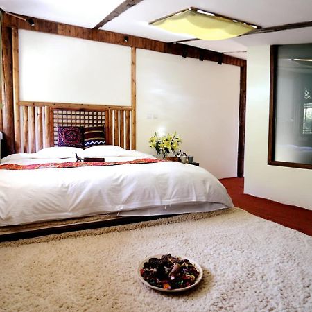 Shangri-La Mid - Mountain Homestay Eksteriør billede