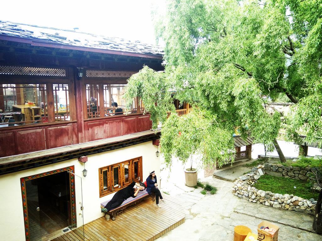 Shangri-La Mid - Mountain Homestay Eksteriør billede