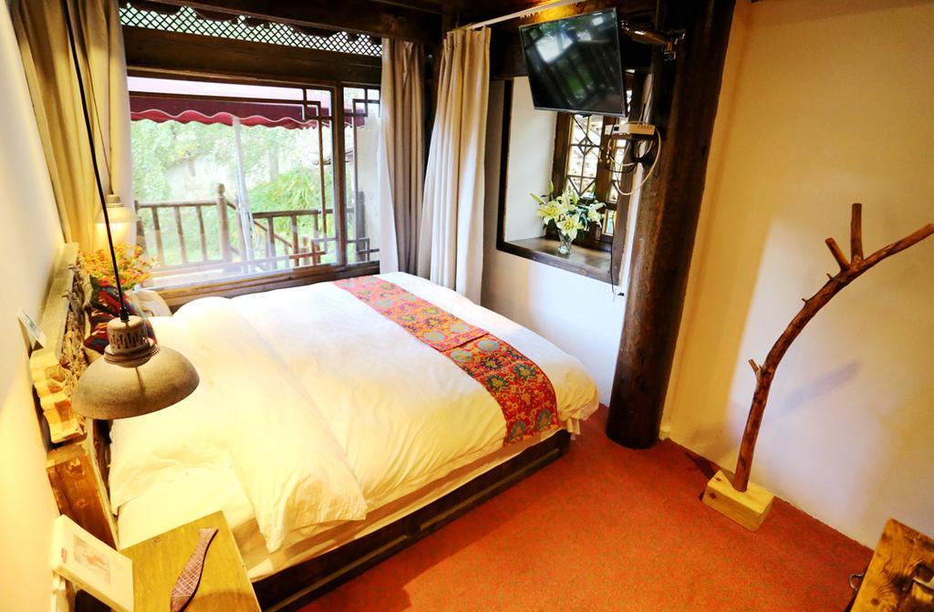 Shangri-La Mid - Mountain Homestay Eksteriør billede