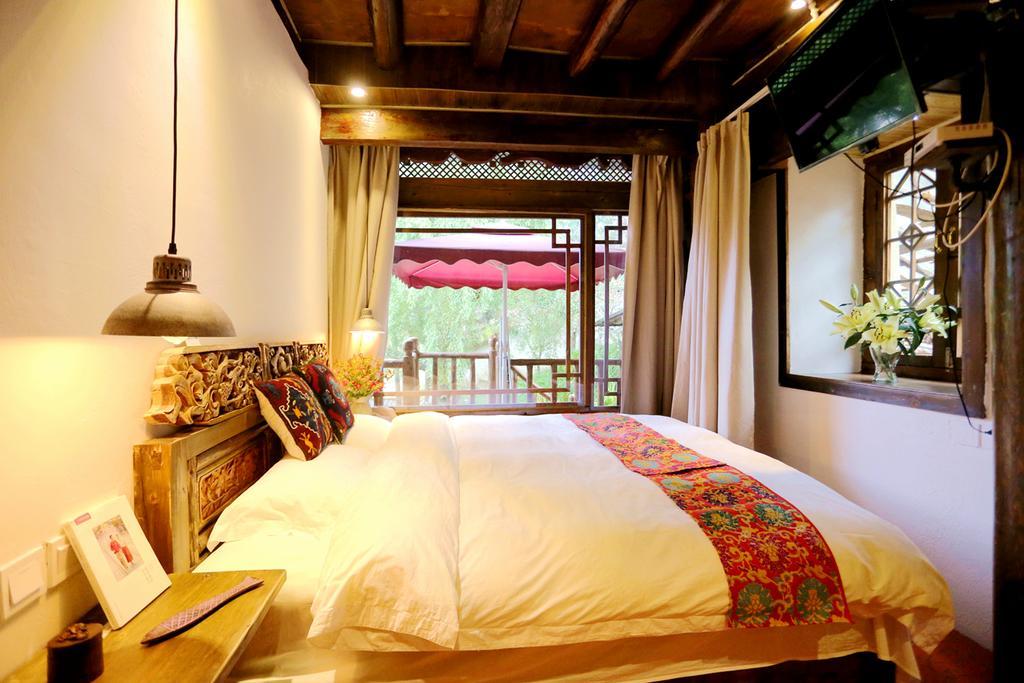 Shangri-La Mid - Mountain Homestay Eksteriør billede