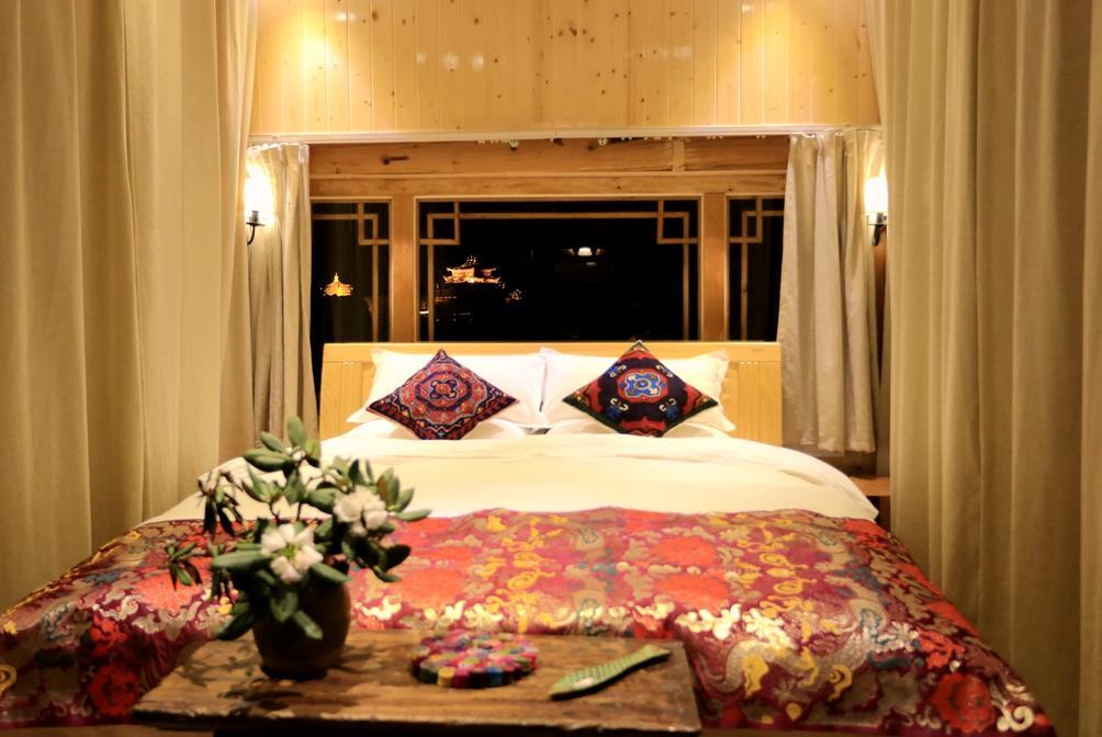 Shangri-La Mid - Mountain Homestay Eksteriør billede