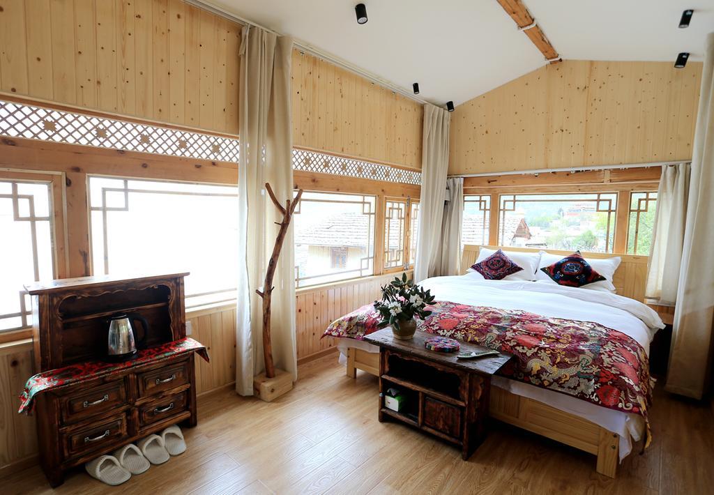 Shangri-La Mid - Mountain Homestay Eksteriør billede
