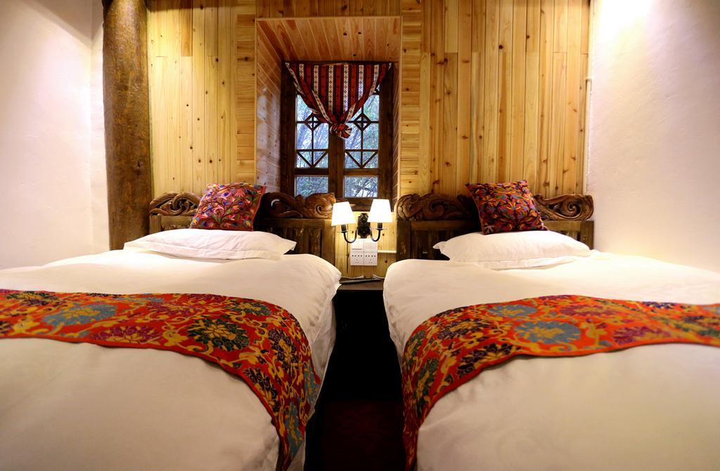 Shangri-La Mid - Mountain Homestay Eksteriør billede