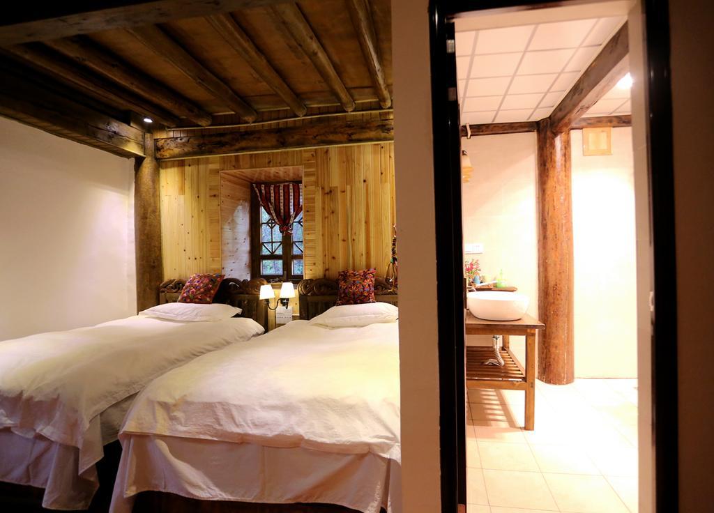Shangri-La Mid - Mountain Homestay Eksteriør billede