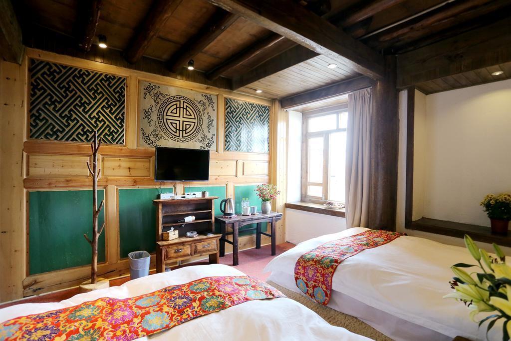 Shangri-La Mid - Mountain Homestay Eksteriør billede