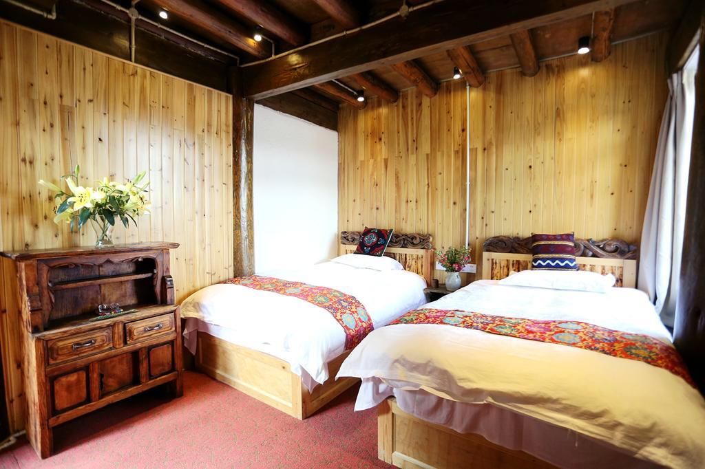 Shangri-La Mid - Mountain Homestay Eksteriør billede