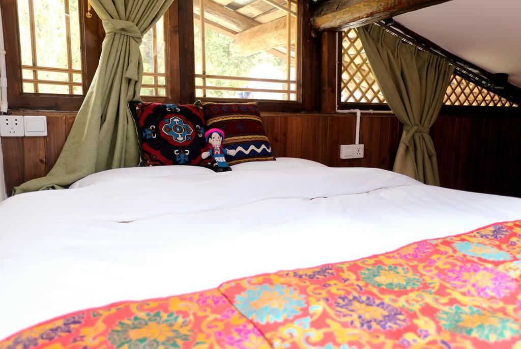 Shangri-La Mid - Mountain Homestay Eksteriør billede
