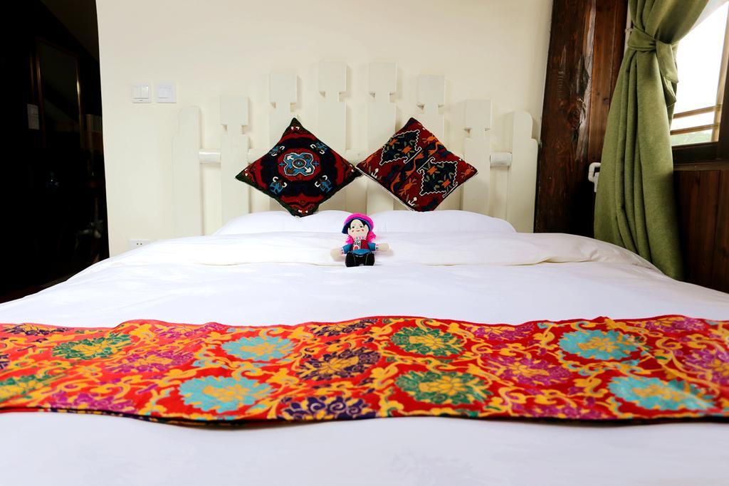 Shangri-La Mid - Mountain Homestay Eksteriør billede